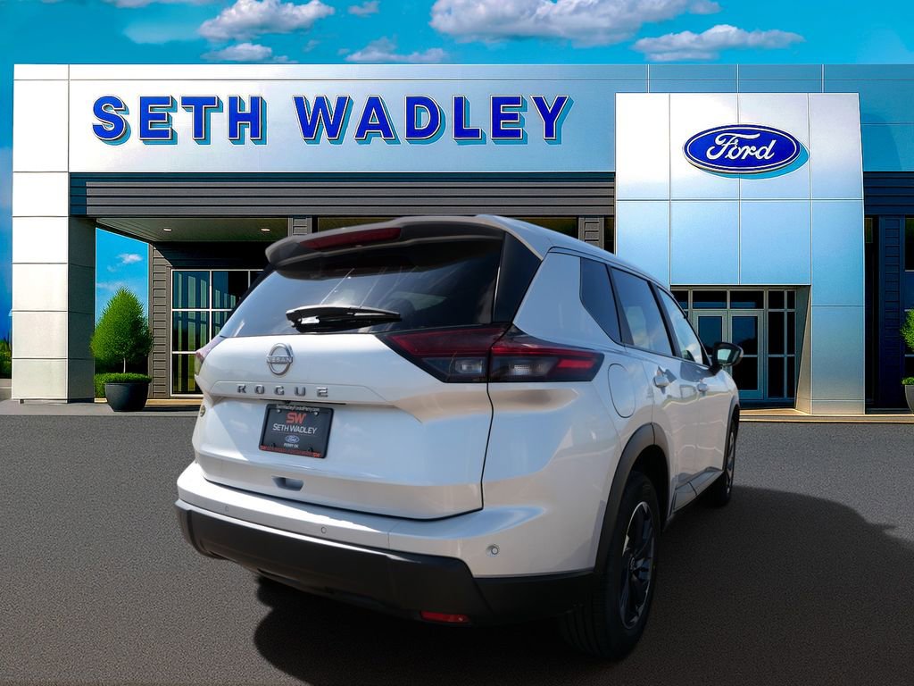 Used 2025 Nissan Rogue SV FWD image 8