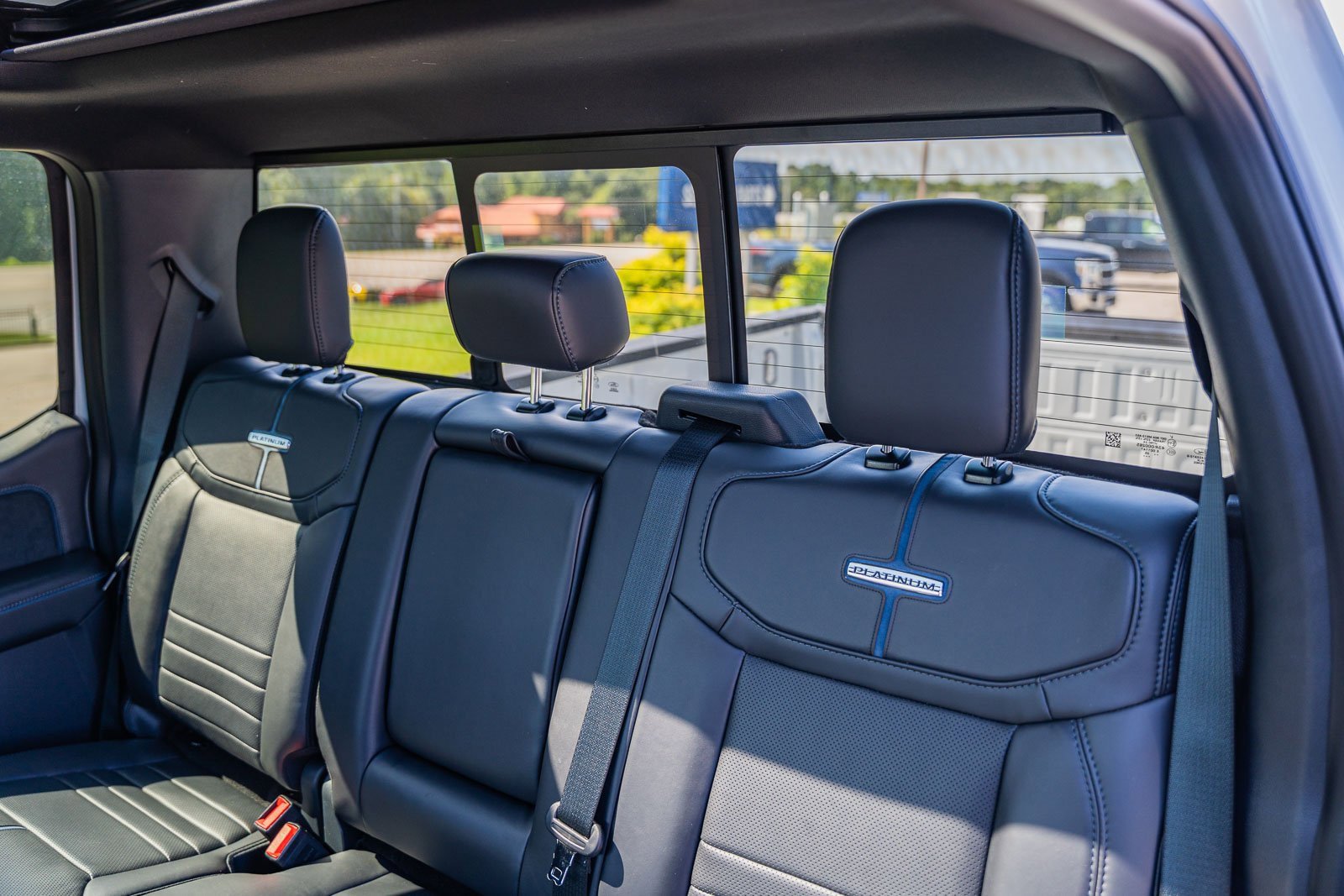 New 2025 Ford F250 Platinum image 32