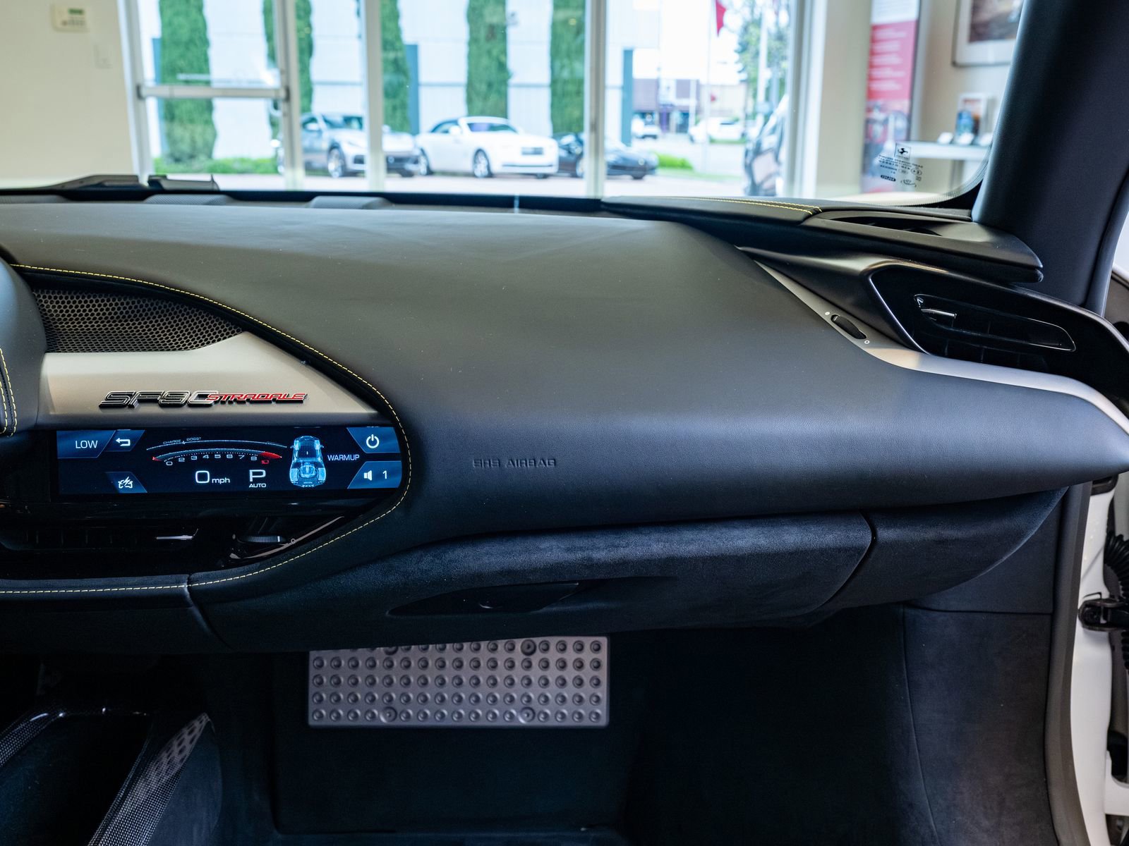 Used 2022 Ferrari SF90 Stradale image 16