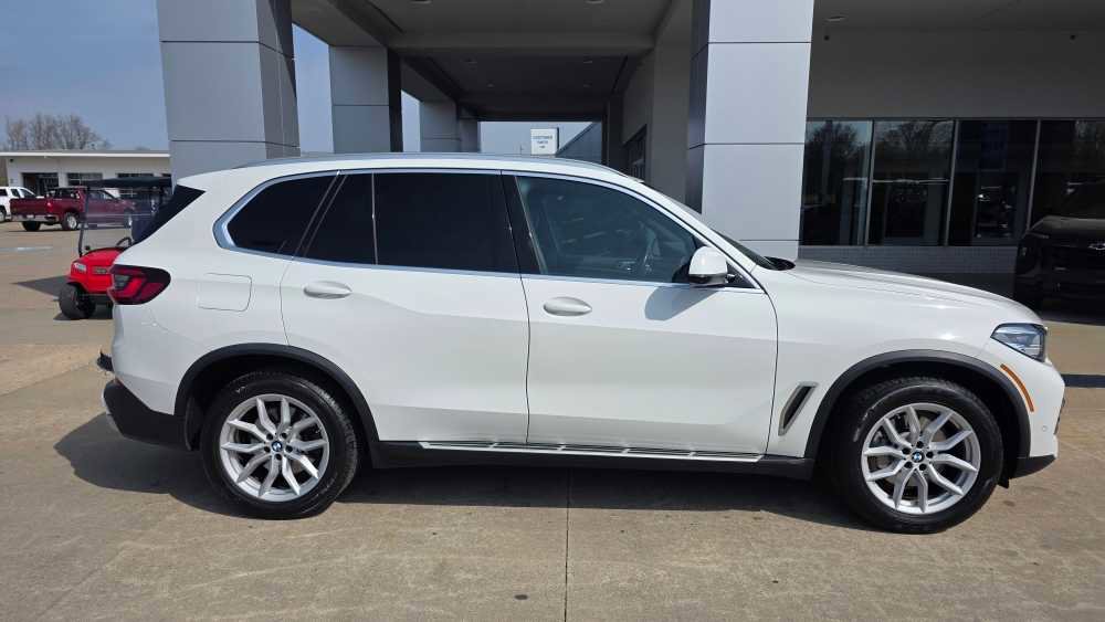 Used 2023 BMW X5 xDrive40i AWD/4WD image 7