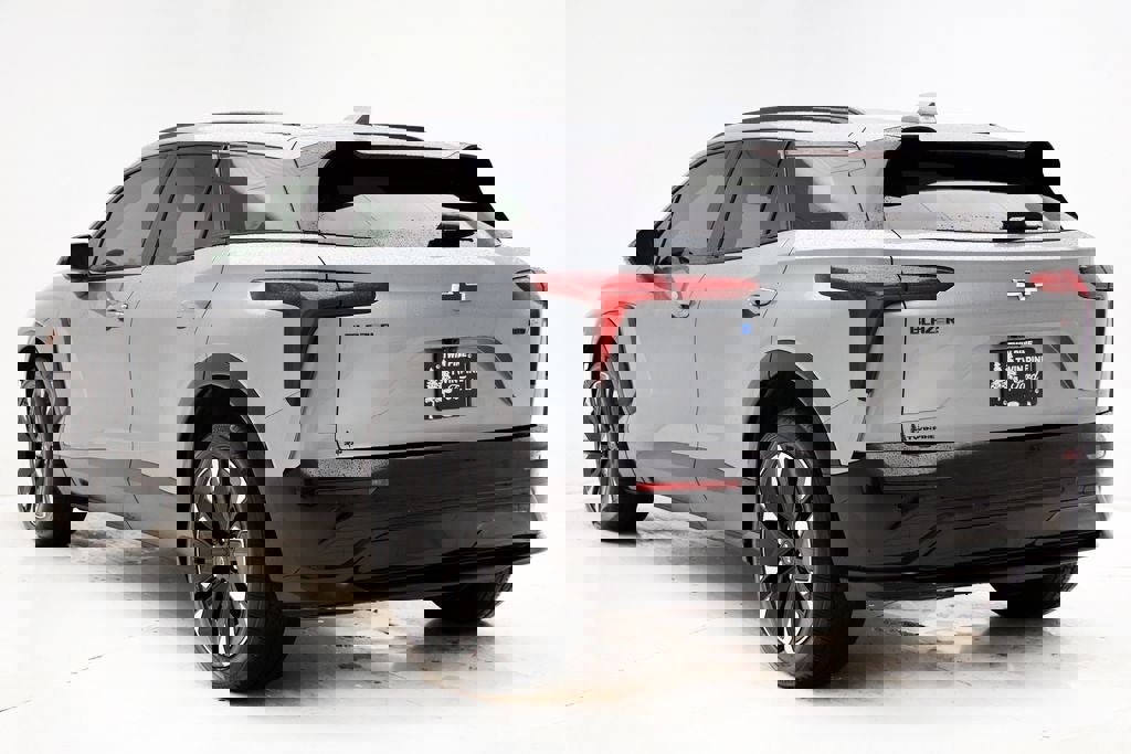 Used 2024 Chevrolet Blazer EV RS image 7