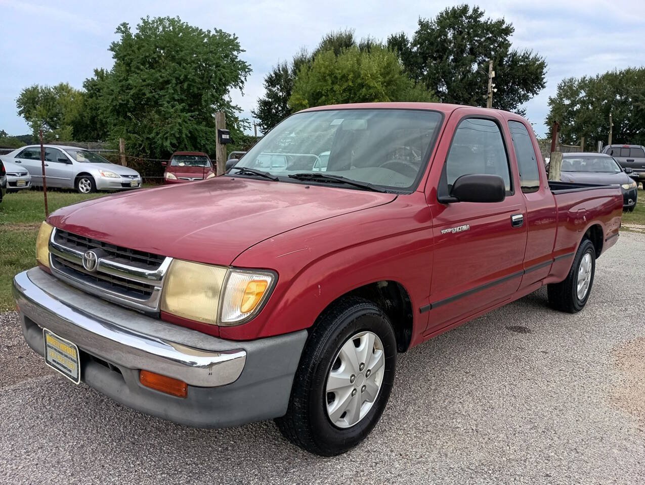 Used 1998 Toyota Tacoma 2WD Xtracab w/ SR5 Pkg image 2