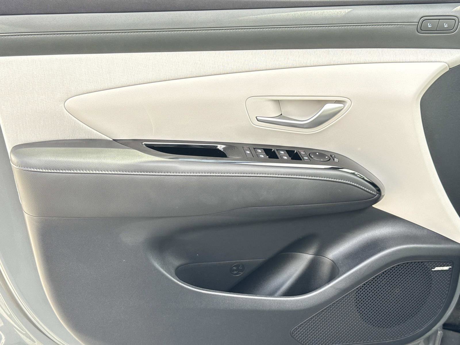 New 2026 Hyundai Tucson Limited AWD/4WD image 9