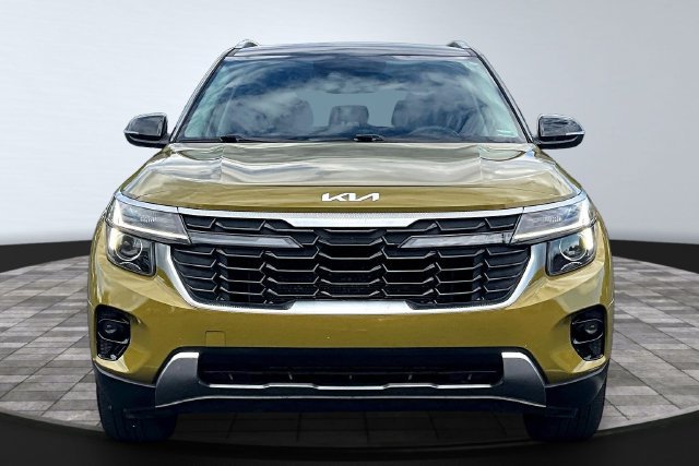 Certified 2024 Kia Seltos S AWD/4WD image 2
