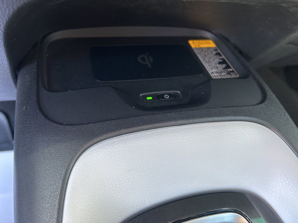 Used 2024 Toyota Corolla SE w/ SE Premium Package image 12