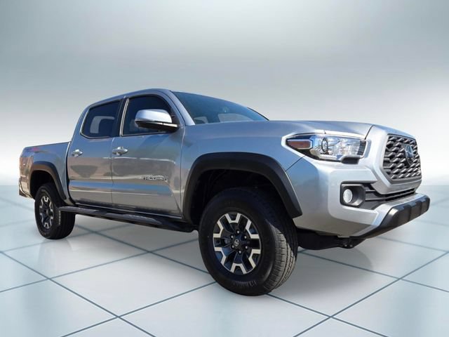 Used 2023 Toyota Tacoma TRD Off-Road AWD/4WD image 3