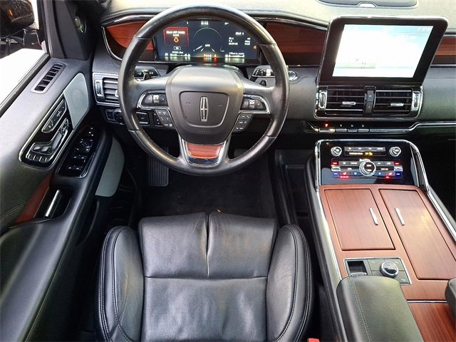 Certified 2021 Lincoln Navigator Reserve image 12