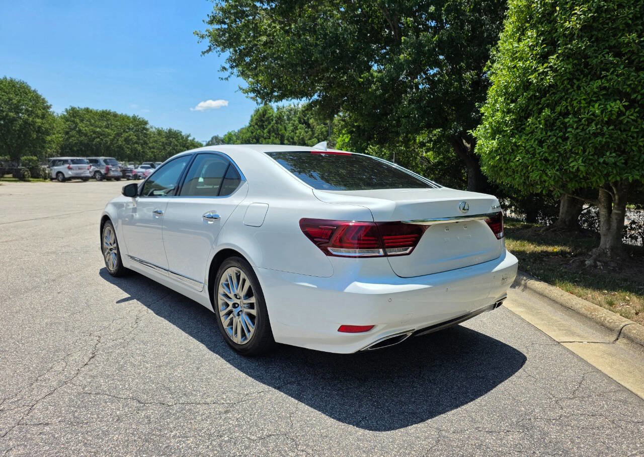 Used 2014 Lexus LS 460 w/ Comfort Package RWD image 3
