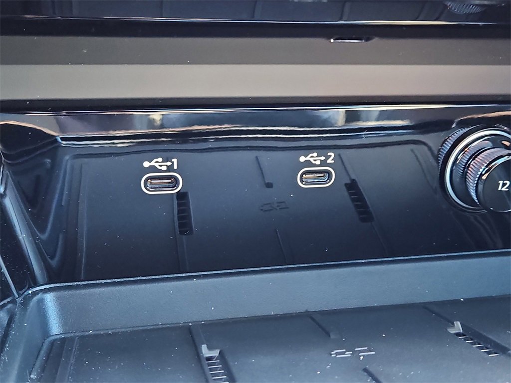 New 2025 Audi SQ5 Premium Plus image 12