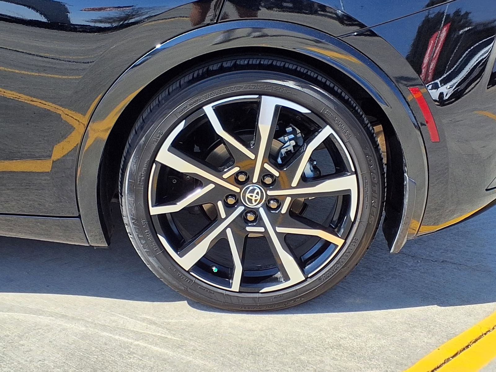 Used 2026 Toyota Prius XSE image 8