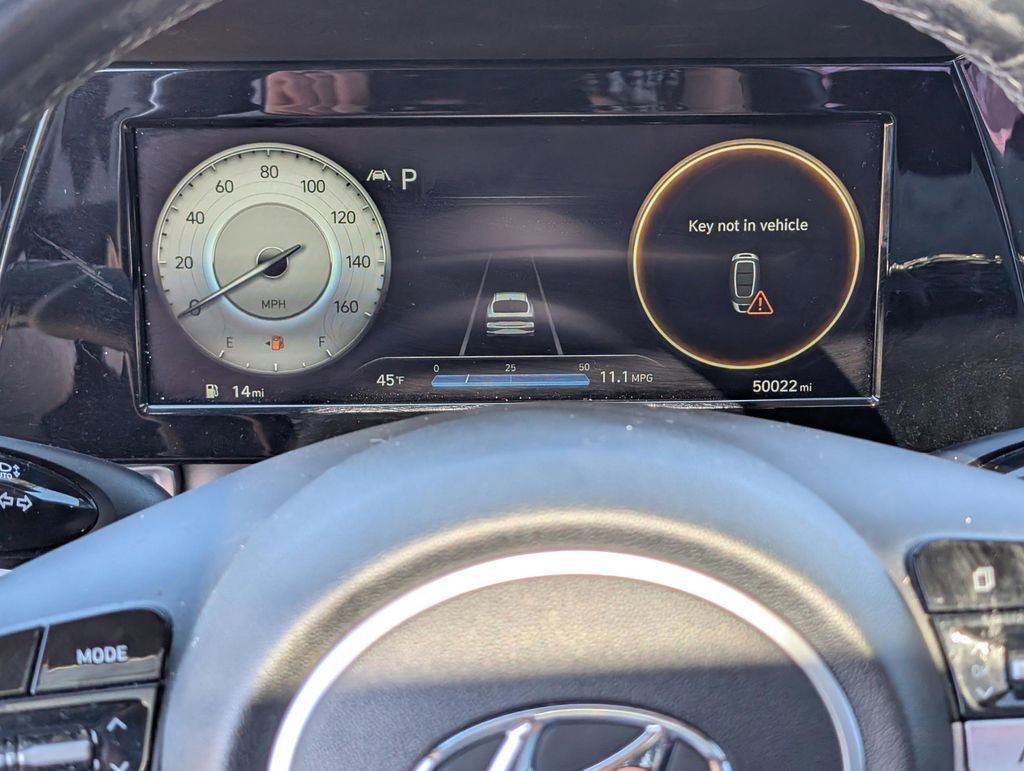 Used 2021 Hyundai Elantra SEL w/ Convenience + Premium Package image 19