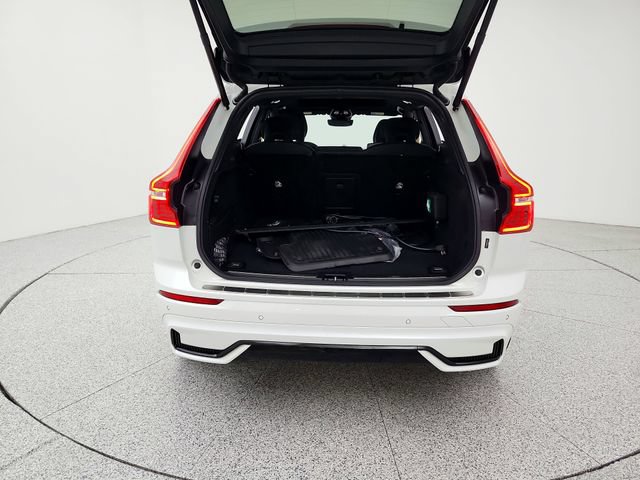 Certified 2024 Volvo XC60 T8 Polestar w/ Protection Package Premier AWD/4WD image 19