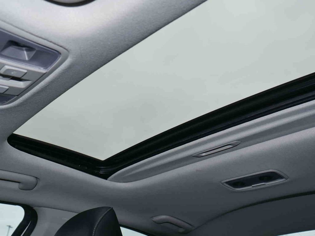 Used 2021 Kia Forte EX image 28