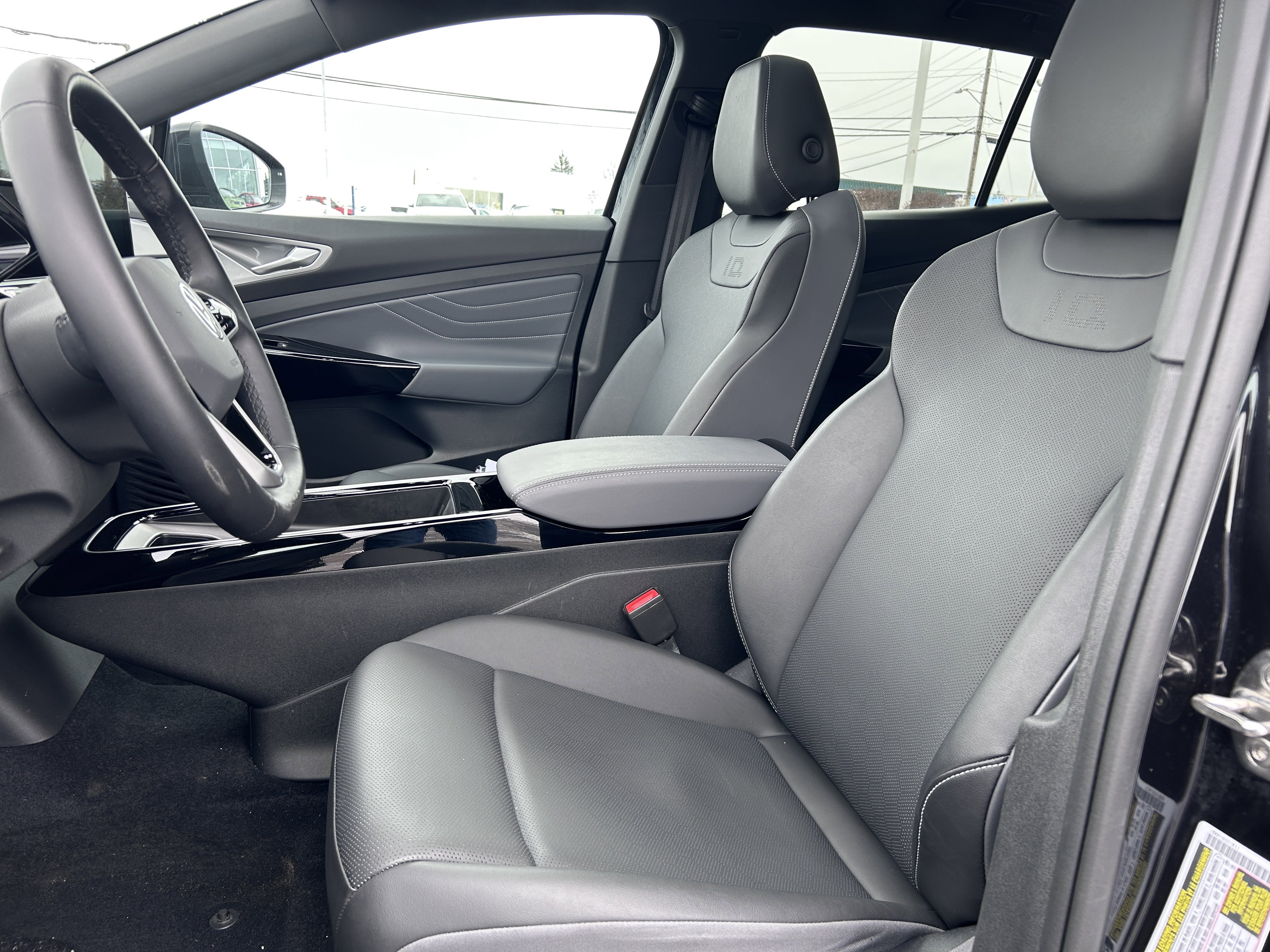 Used 2023 Volkswagen ID.4 Pro S Plus image 20