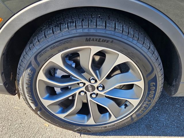 Used 2023 Lincoln Nautilus Reserve w/ Luxury Package image 10