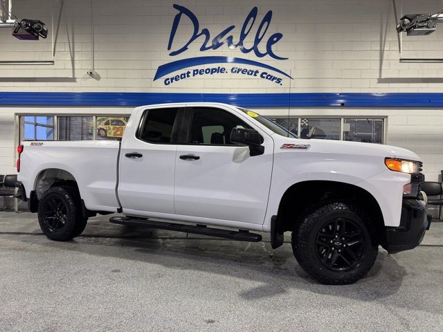 Used 2019 Chevrolet Silverado 1500 Custom Trail Boss image 1