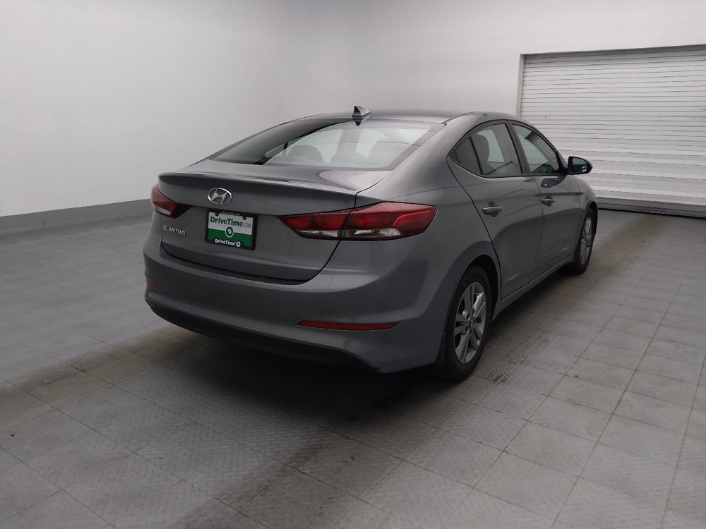 Used 2018 Hyundai Elantra Value Edition FWD image 9