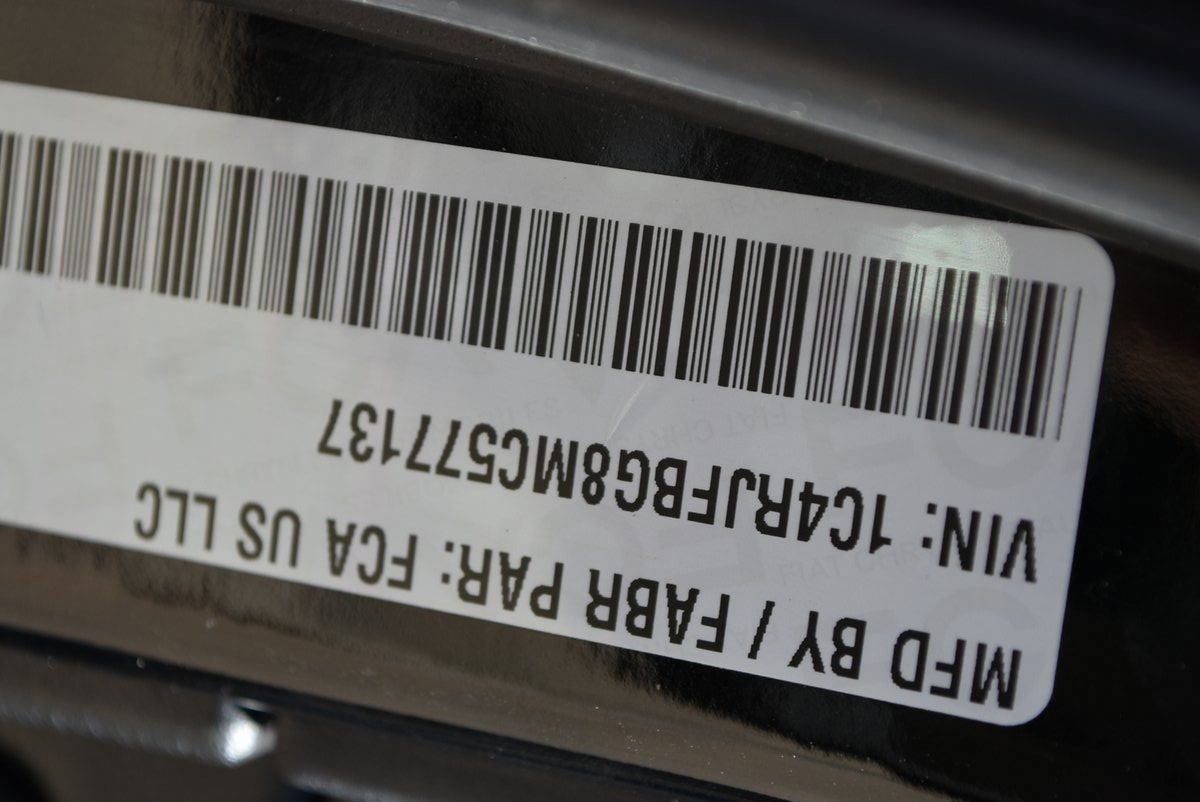 Used 2021 Jeep Grand Cherokee Limited image 37