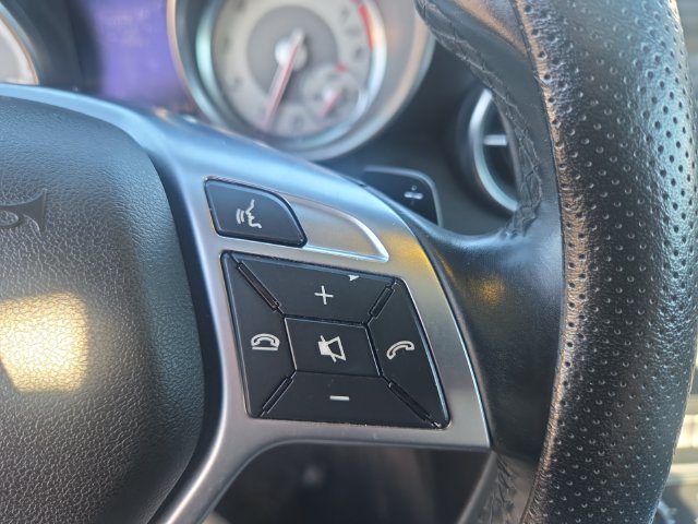 Used 2016 Mercedes-Benz SLK 300 image 20
