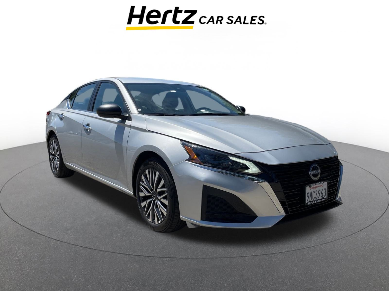 Used 2024 Nissan Altima 2.5 SV