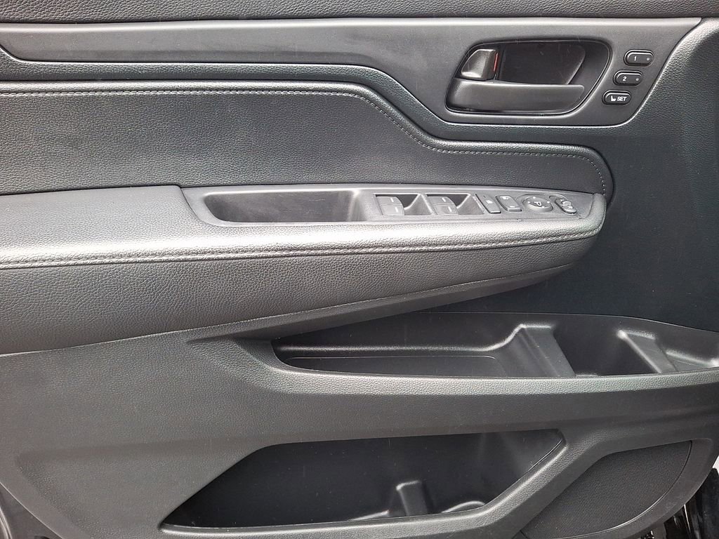 Used 2024 Honda Odyssey Sport image 8