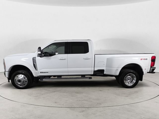 Certified 2025 Ford F450 Lariat w/ FX4 Off-Road Package image 2