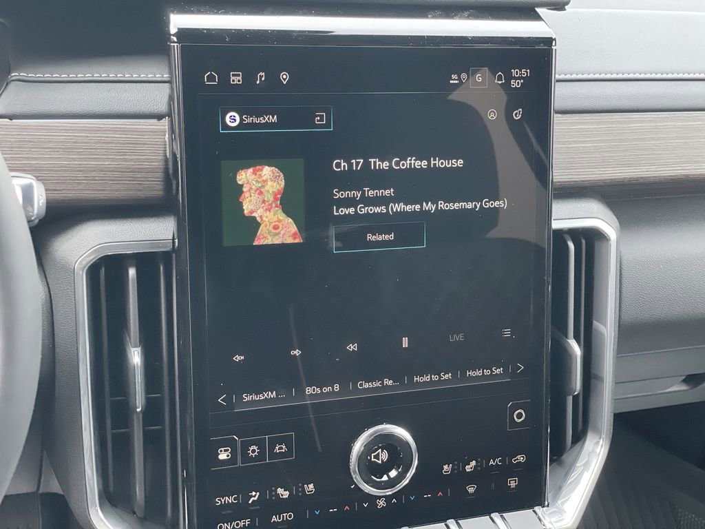 New 2026 GMC Acadia Denali w/ Super Cruise Package image 19