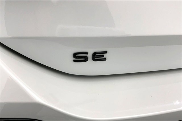 New 2026 Volkswagen Tiguan SE R-Line image 13