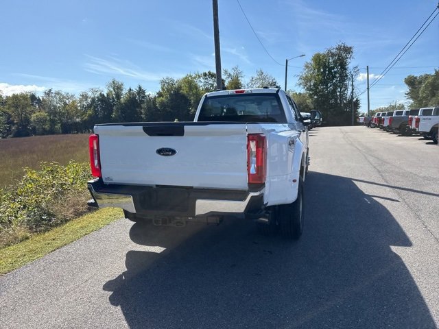 New 2026 Ford F350 XL w/ XL Chrome Package image 7