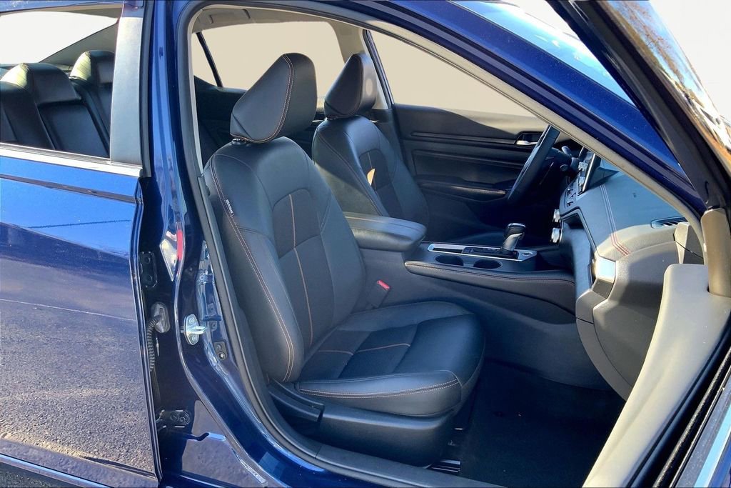 Used 2022 Nissan Altima 2.5 SR image 19