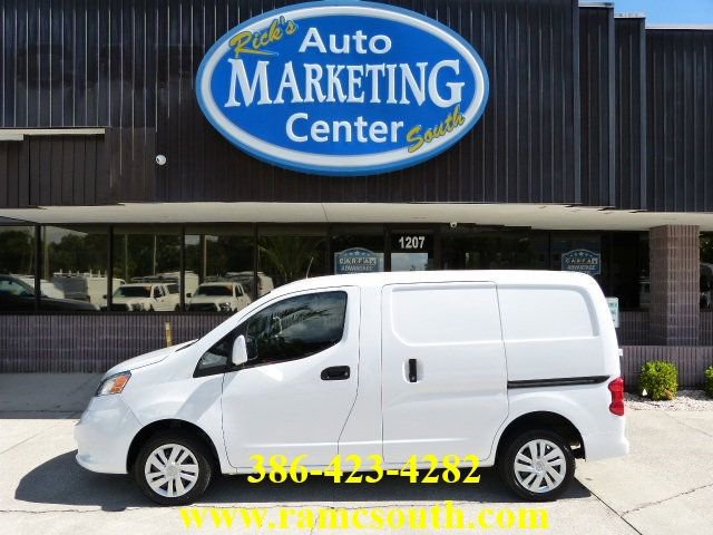 Used 2021 Nissan NV200 SV w/ Sliding Door Glass Package image 1