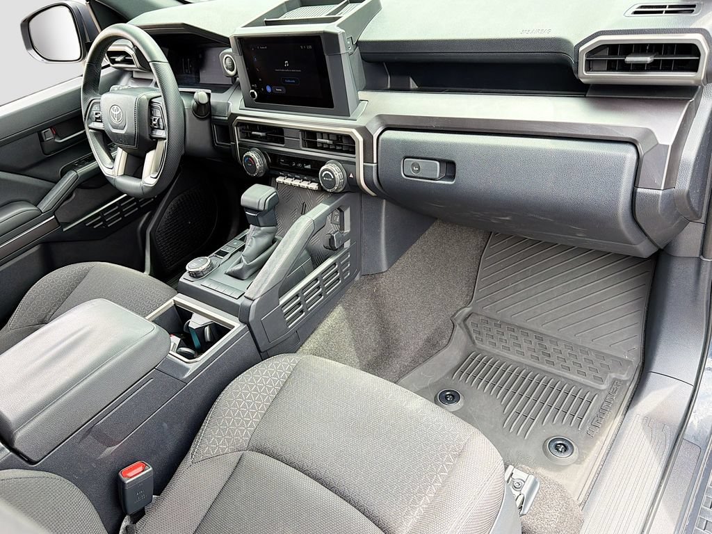 Used 2025 Toyota 4Runner SR5 RWD image 29