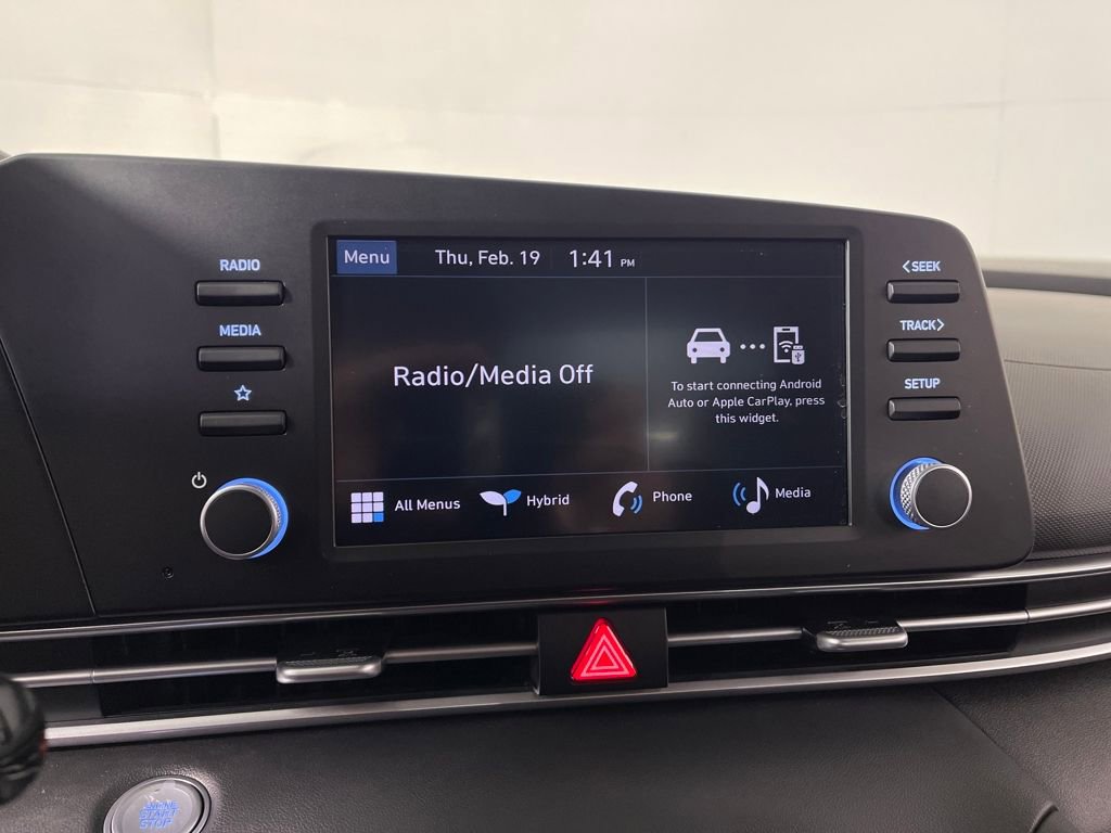 Certified 2025 Hyundai Elantra Blue image 22