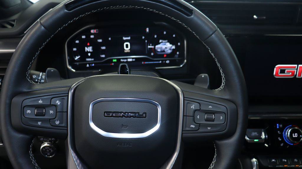 Used 2025 GMC Sierra 1500 Denali Ultimate AWD/4WD image 18