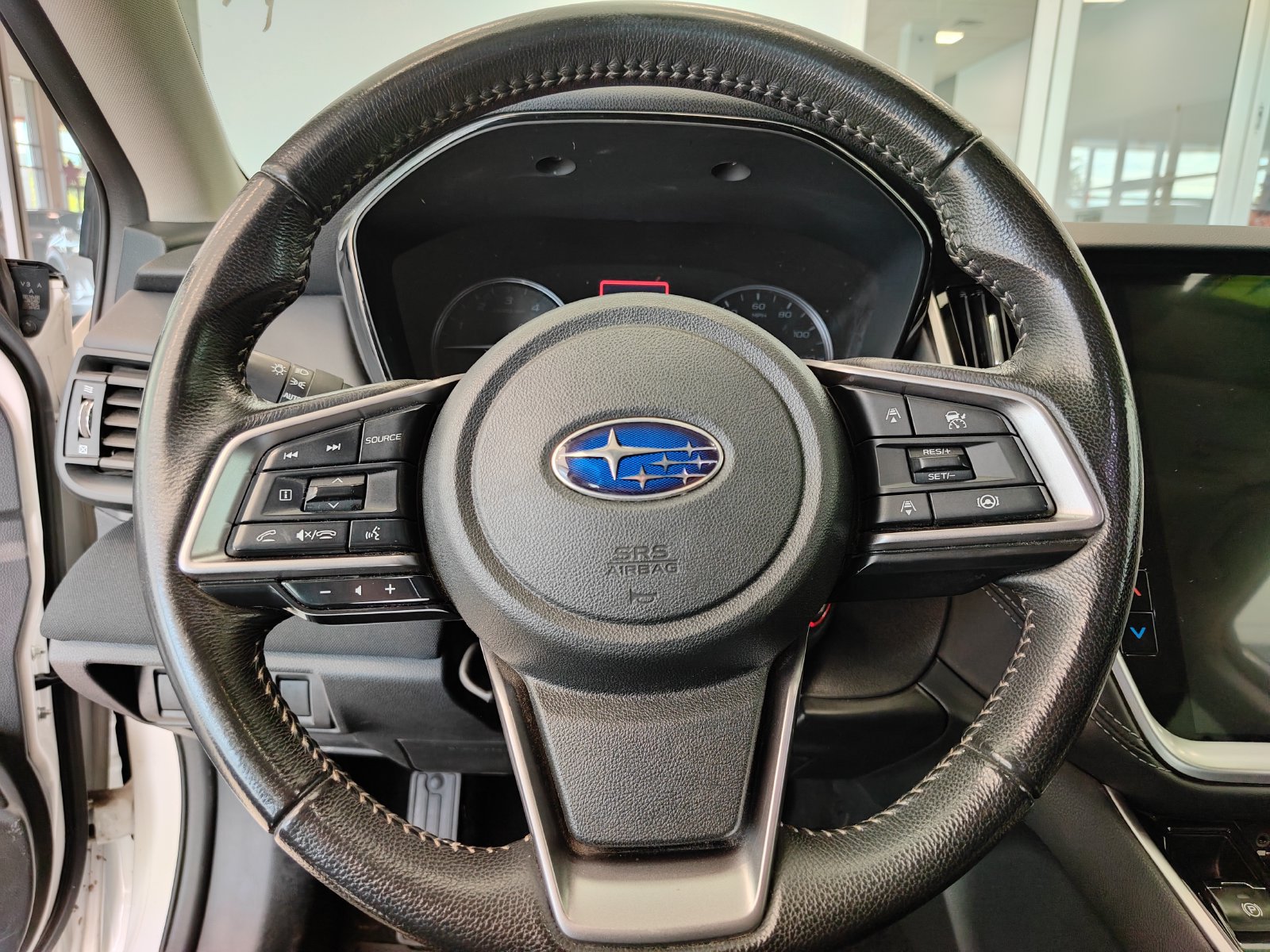 Used 2024 Subaru Outback Premium AWD/4WD image 18