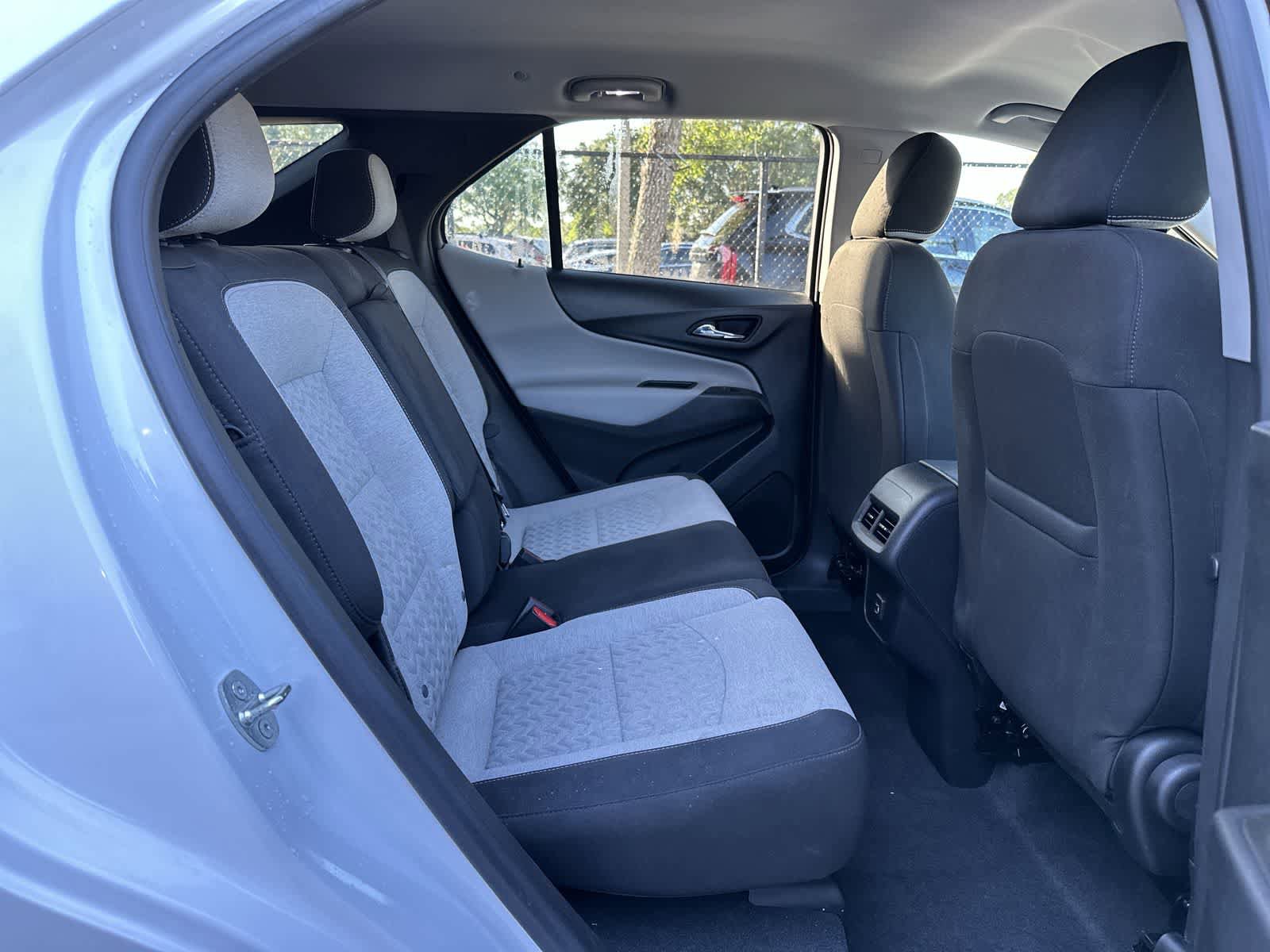 Used 2023 Chevrolet Equinox LS w/ LS Convenience Package FWD image 18