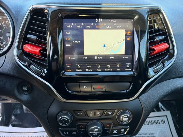 Used 2019 Jeep Cherokee Limited image 20
