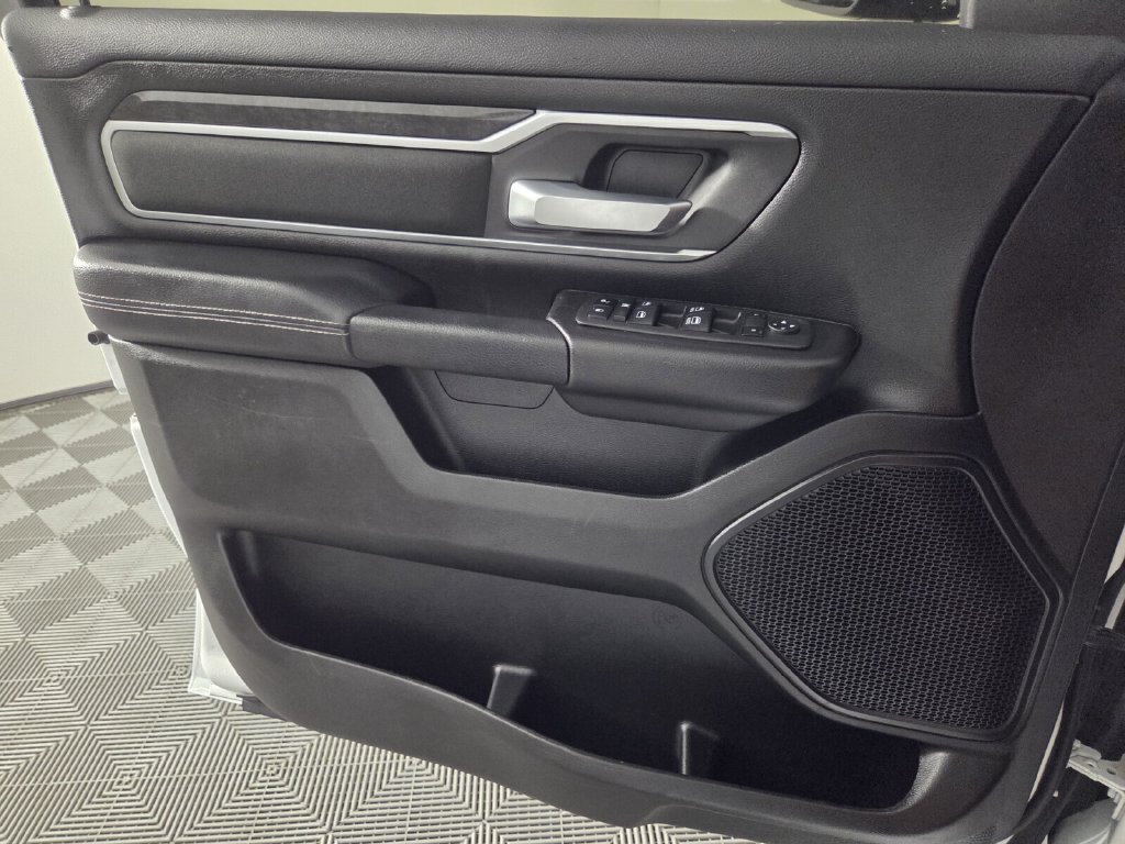 Used 2023 RAM 1500 Big Horn AWD/4WD image 19