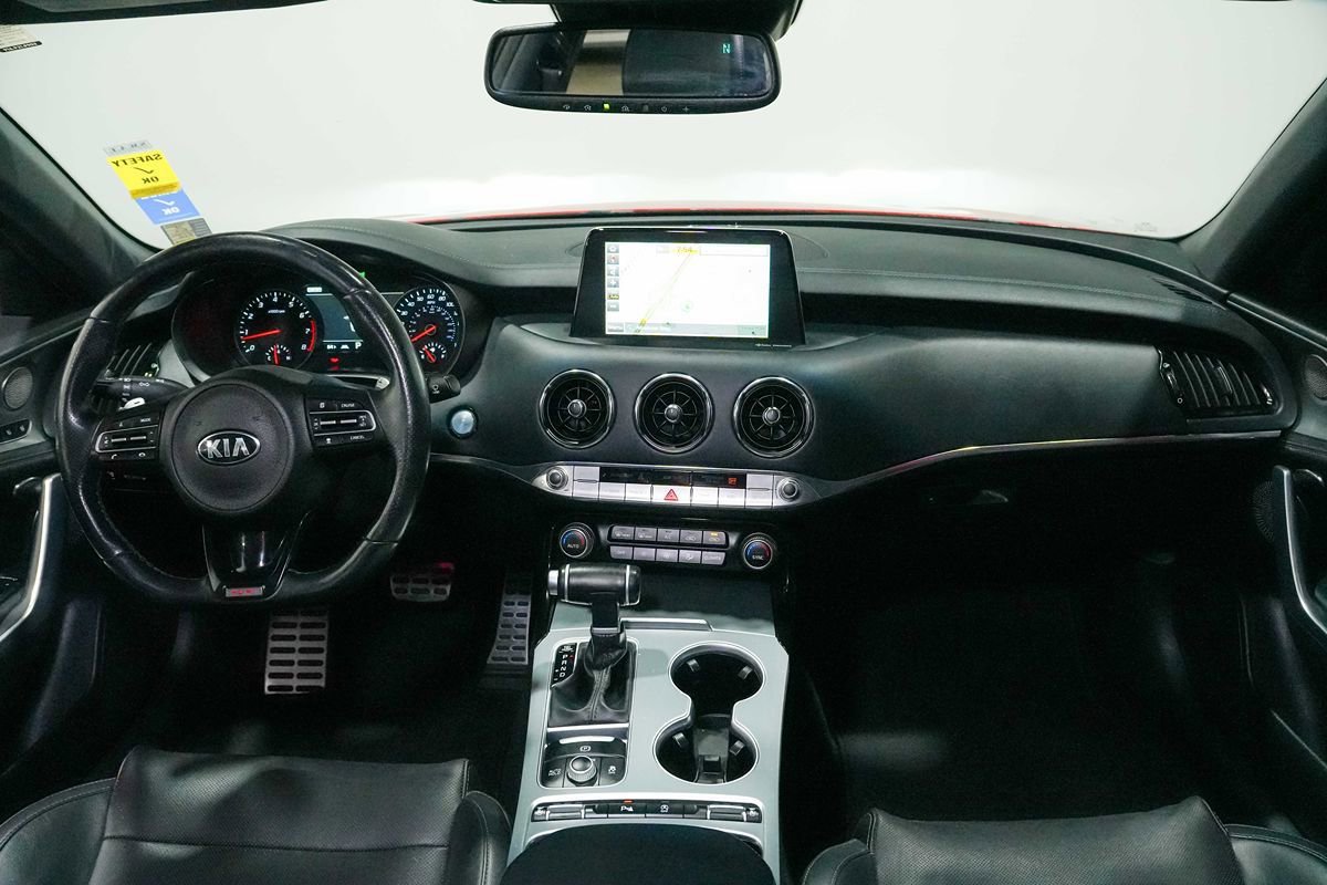 Used 2019 Kia Stinger GT1 RWD image 23
