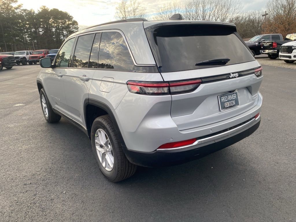 New 2025 Jeep Grand Cherokee Laredo X image 7