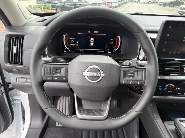 New 2026 Nissan Pathfinder Platinum AWD/4WD image 29