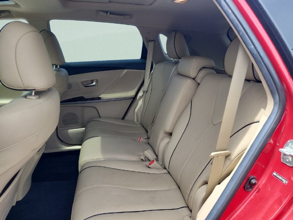 Used 2015 Toyota Venza XLE w/ XLE Premium Package AWD/4WD image 10