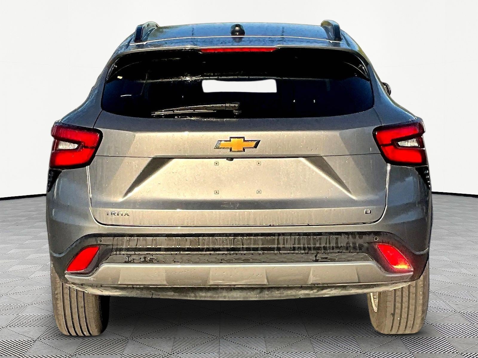 Used 2025 Chevrolet Trax LT w/ Driver Confidence Package FWD image 5