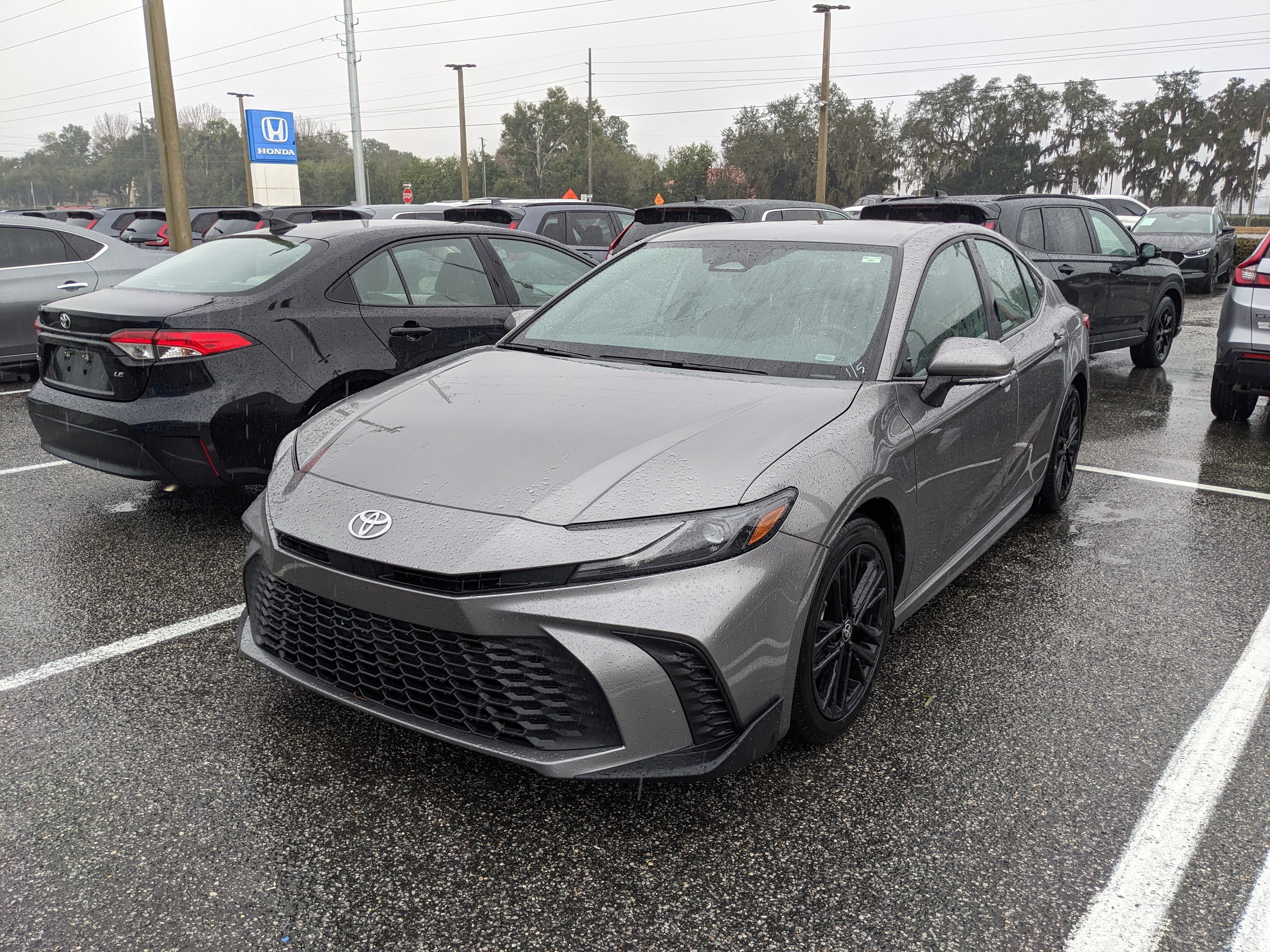 Used 2025 Toyota Camry SE