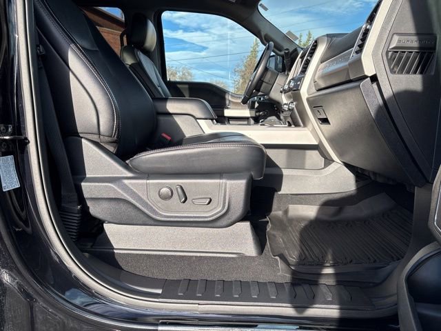 Used 2021 Ford F350 Lariat image 33