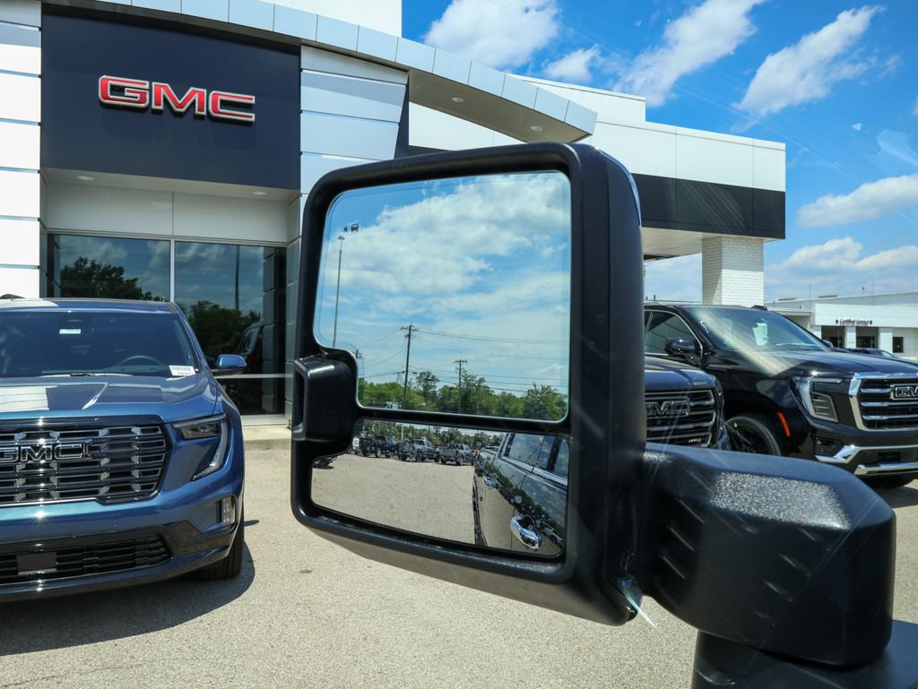 New 2026 GMC Sierra 3500 Denali Ultimate AWD/4WD image 31