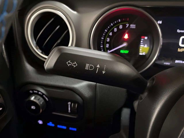 Used 2023 Jeep Wrangler Unlimited Rubicon 4xe AWD/4WD image 34