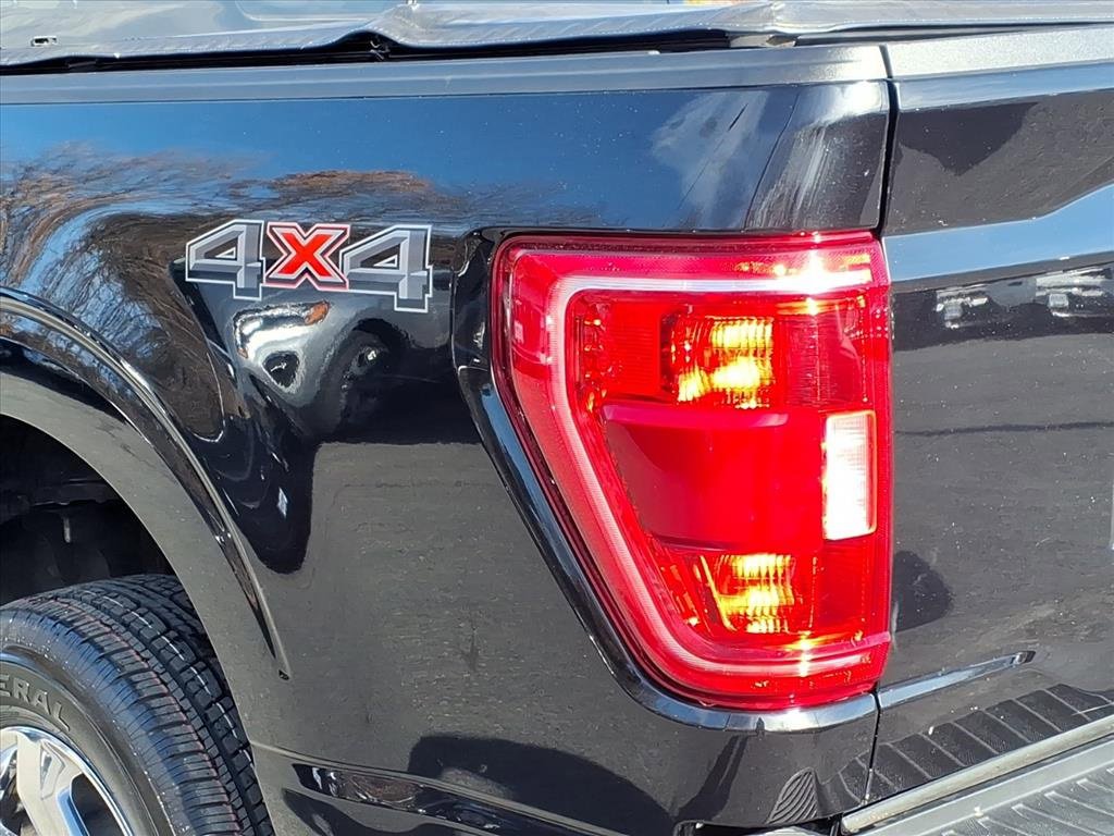 Used 2022 Ford F150 XLT w/ Equipment Group 302A High image 9