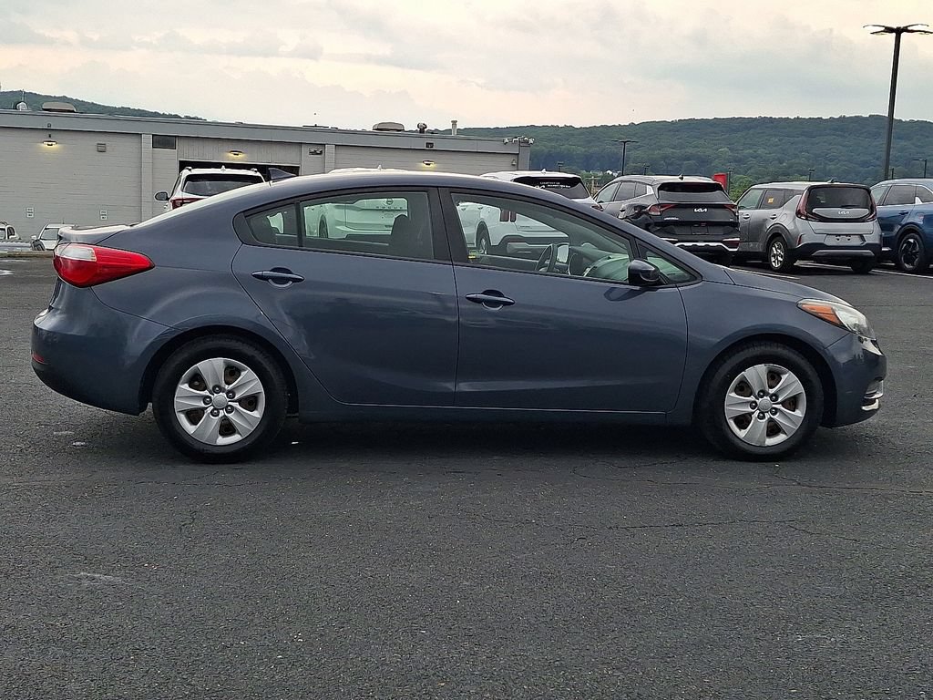 Used 2016 Kia Forte LX FWD image 7