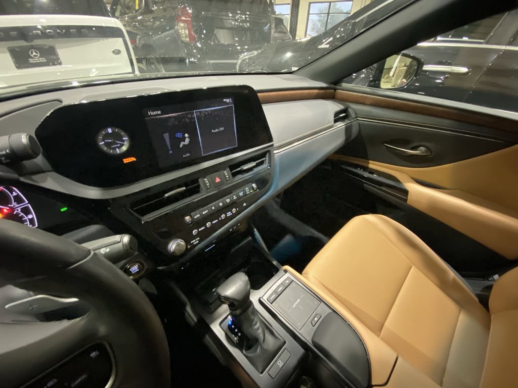 Used 2022 Lexus ES 350 w/ Premium Package FWD image 7